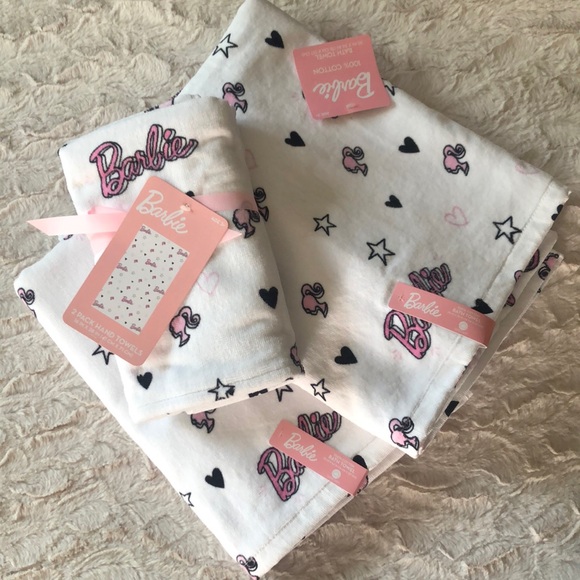 BARBIE Hand and Bath TOWELS - Picture 1 of 8